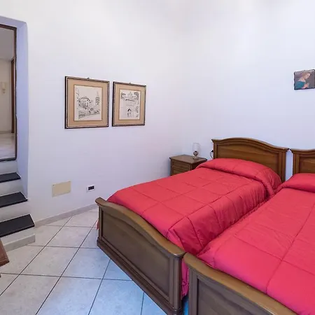 Apartment Nel Cuore Del Borgo Finale Ligure
